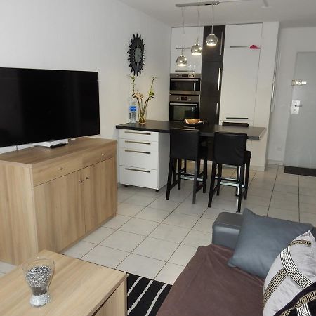 Vacanceole - Residence Cap Camargue Льо Гро-дю-Роа Екстериор снимка