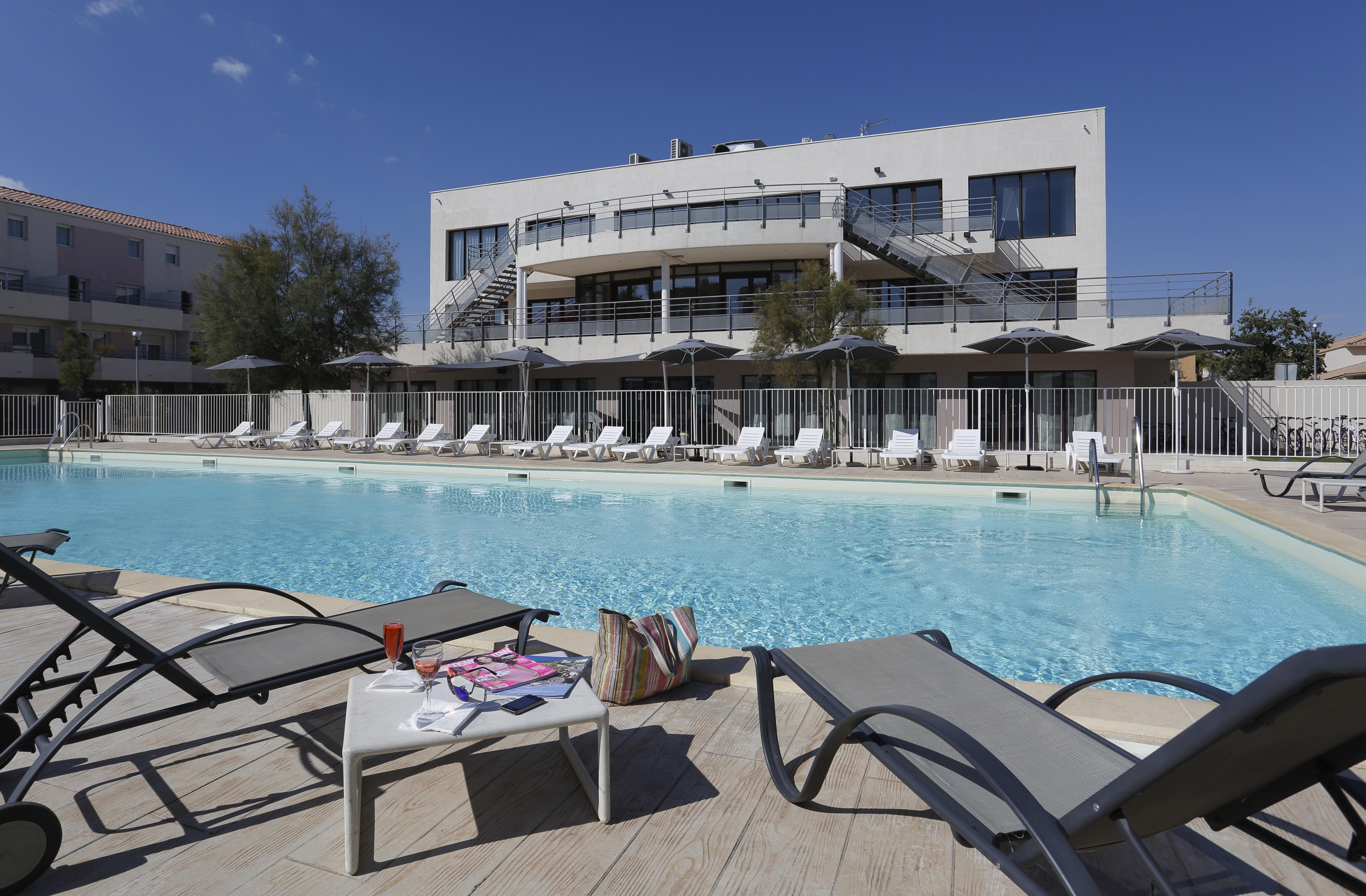 Vacanceole - Residence Cap Camargue Льо Гро-дю-Роа Екстериор снимка
