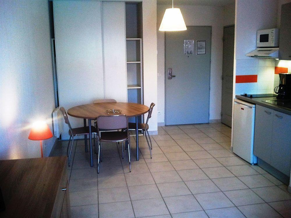 Vacanceole - Residence Cap Camargue Льо Гро-дю-Роа Екстериор снимка