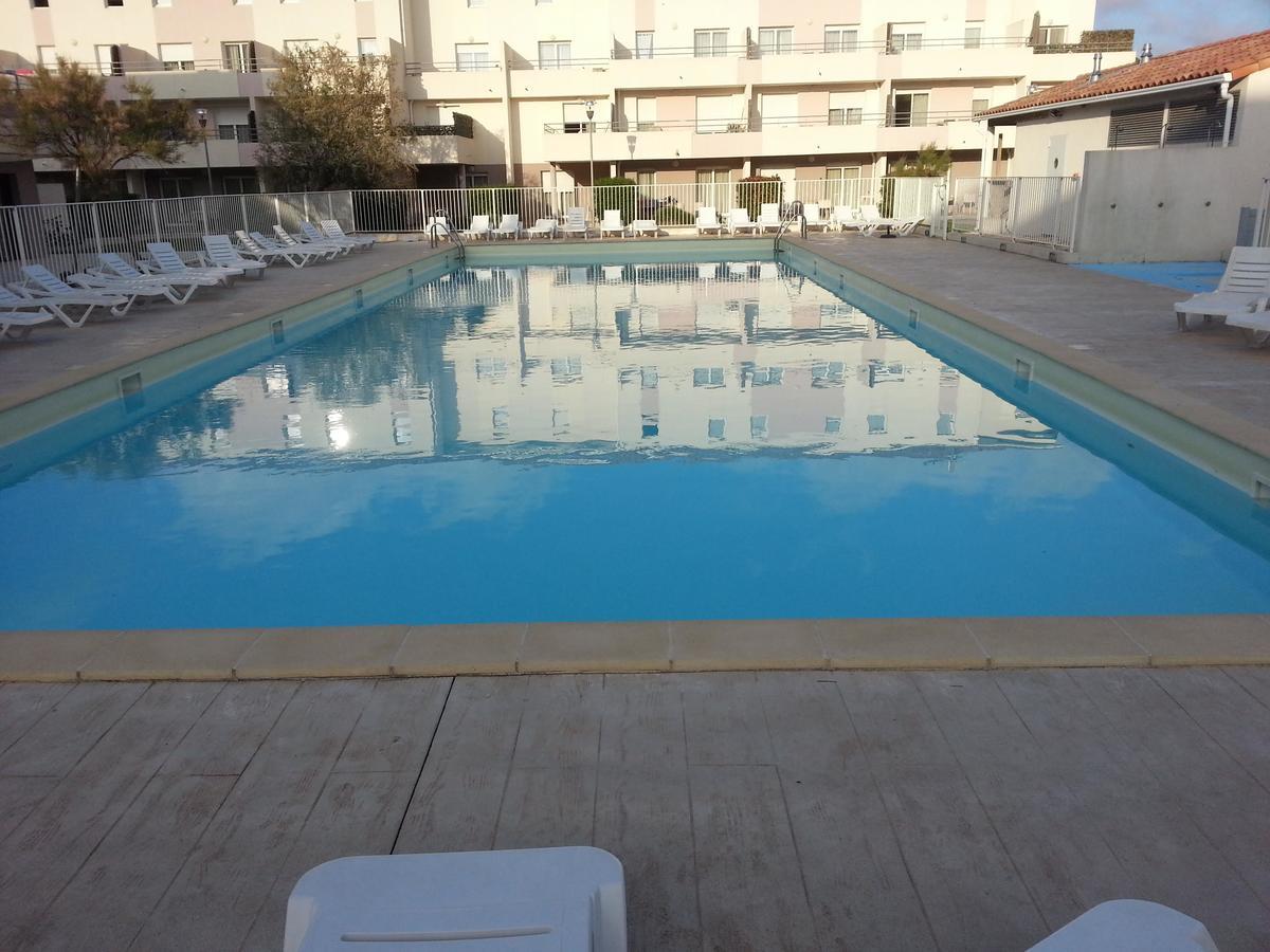 Vacanceole - Residence Cap Camargue Льо Гро-дю-Роа Екстериор снимка