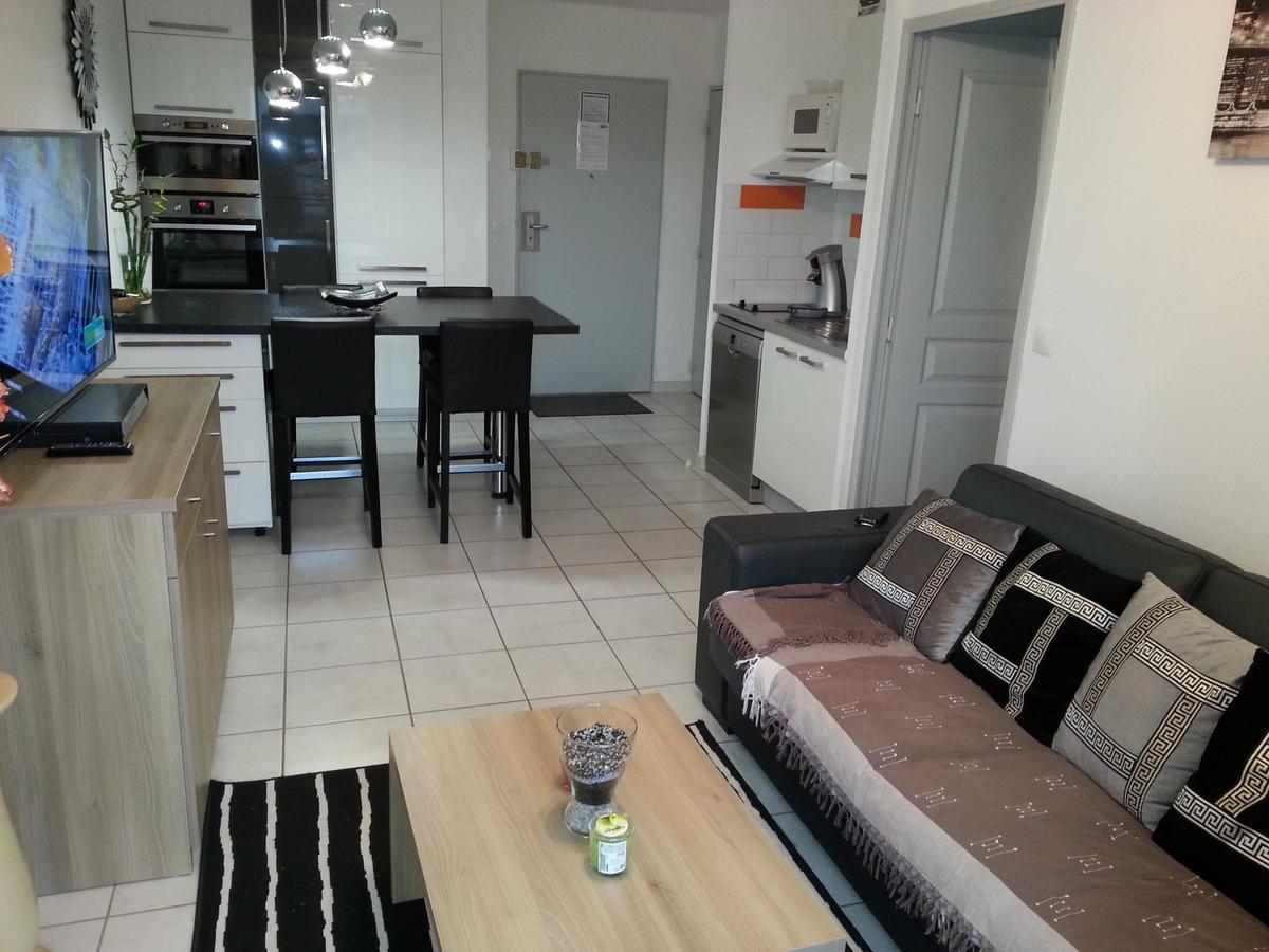 Vacanceole - Residence Cap Camargue Льо Гро-дю-Роа Екстериор снимка